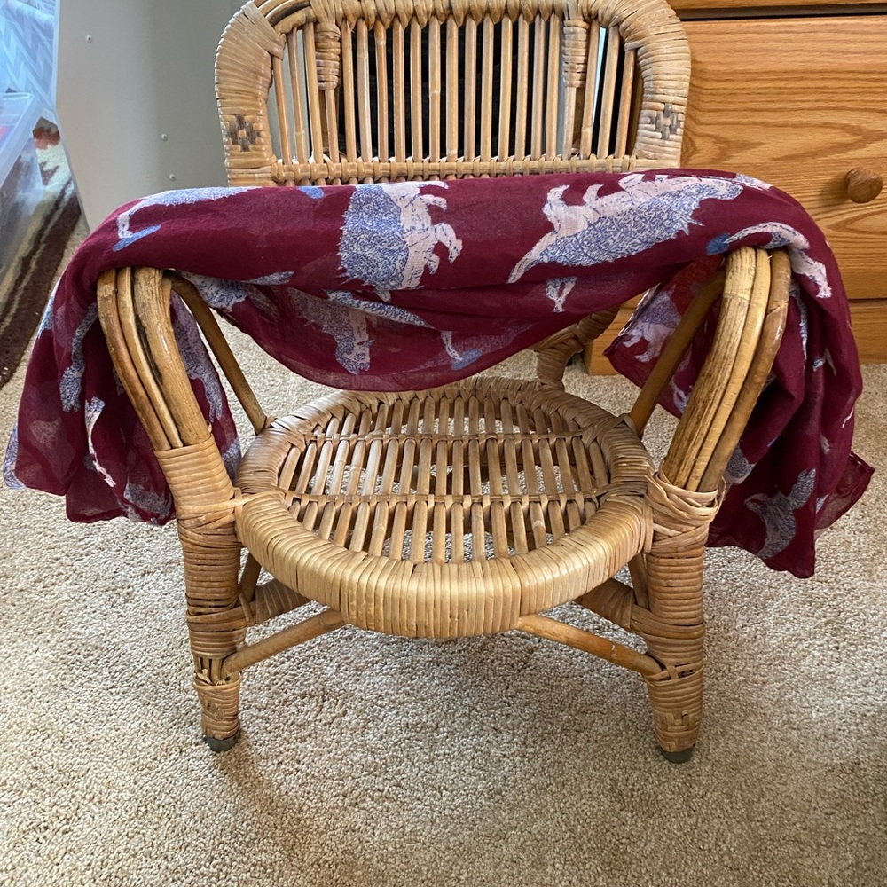 Lightweight Dino printed infinity scarf - Picture 3 of 4